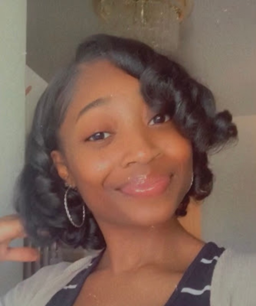 Meet your Posher, Shae